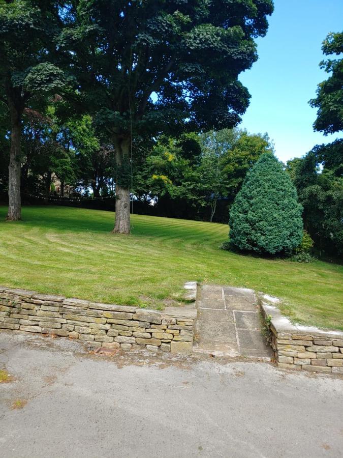 Pellcroft Cottage Holmfirth Exterior photo